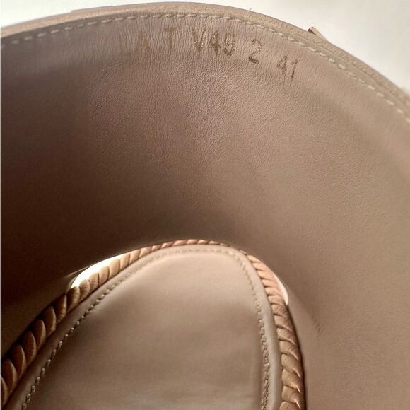 Valentino Garavani Torchon Rockstud Wedge Espadrille Sandals Nude Leather EU 41 - Picture 14 of 15